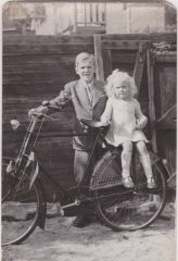 PHILIPPINE & HENK in 1948