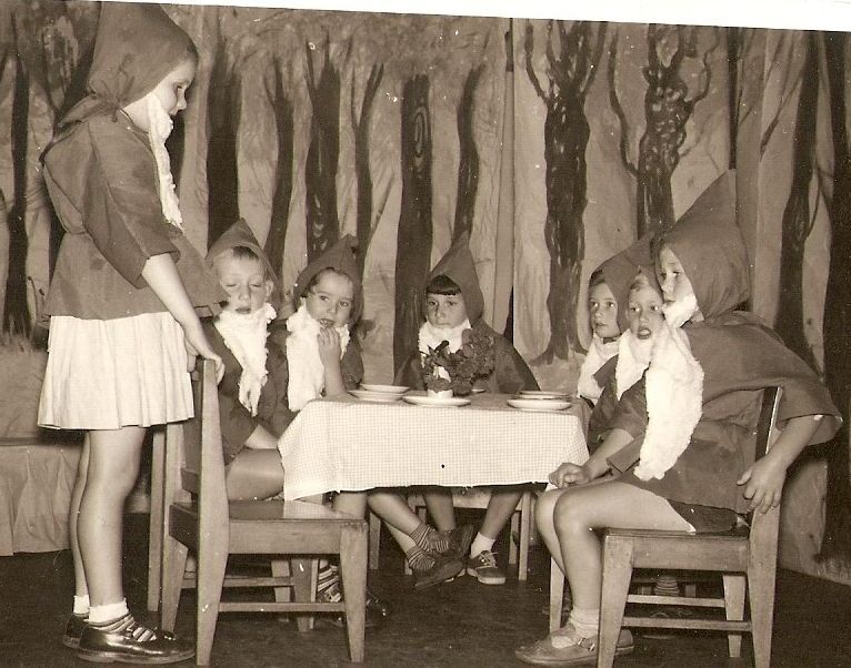 KLEUTERSCHOOL DE PADDESTOEL - LENNEKE KASTELEIN