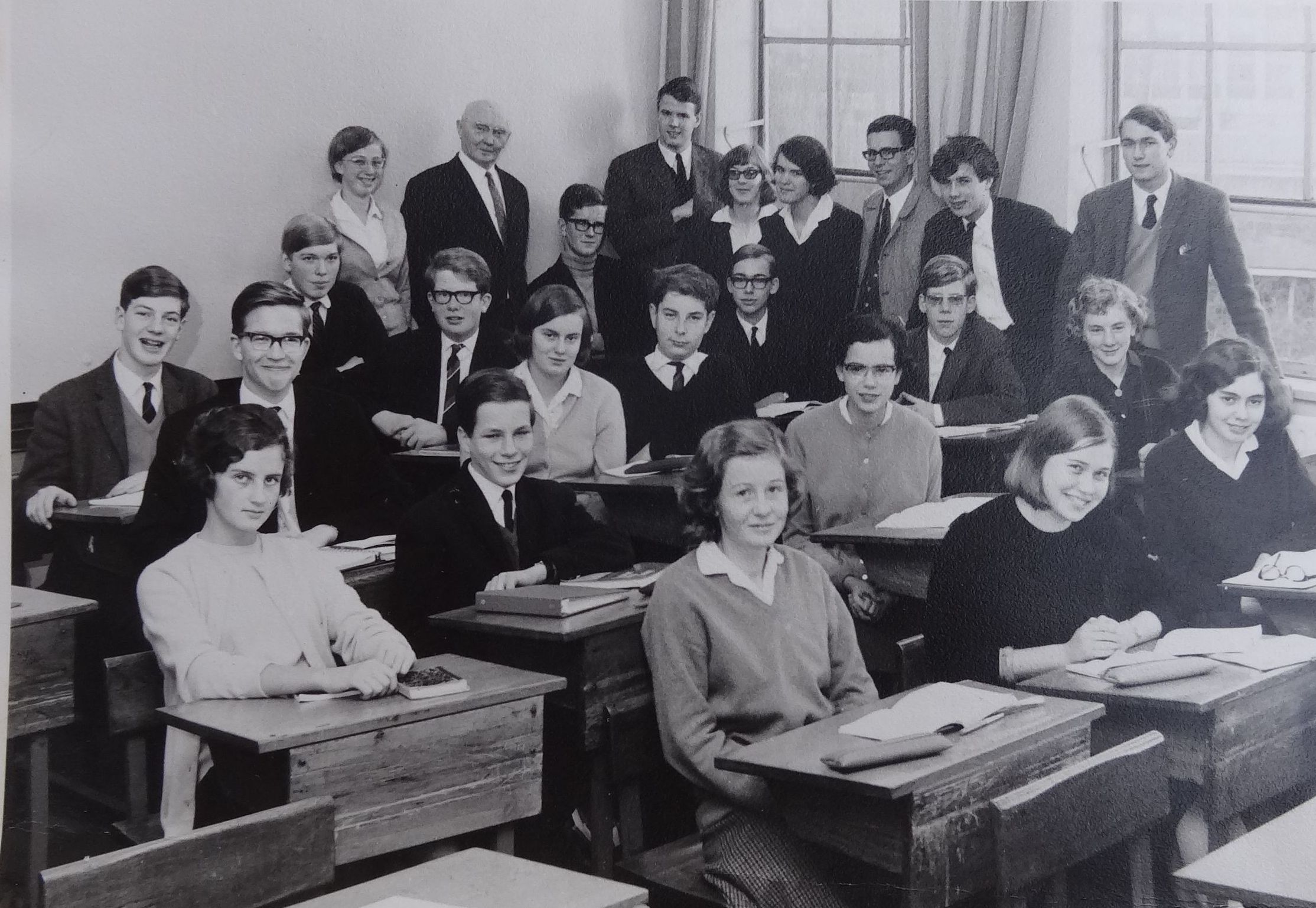 GYMNASIUM ERASMIANUM - LENNY KASTELEIN