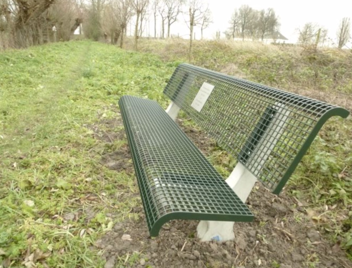  LEO en MIES VAN BREUKELEN 