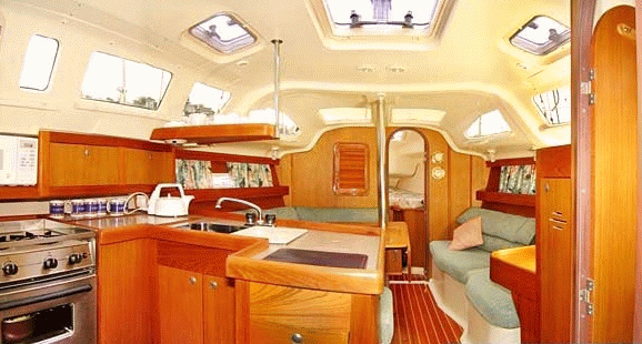 HUNTER 336 SALOON