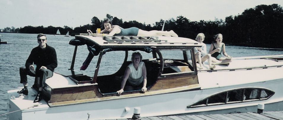 HENK  WILLY LENNY & JEANNETTE in REEUWIJK in 1965