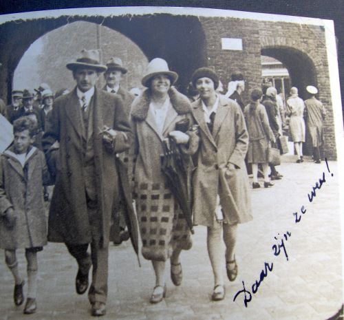 NEL DEN HEIJER, OOM JOHAN,  MIES & JOHAN