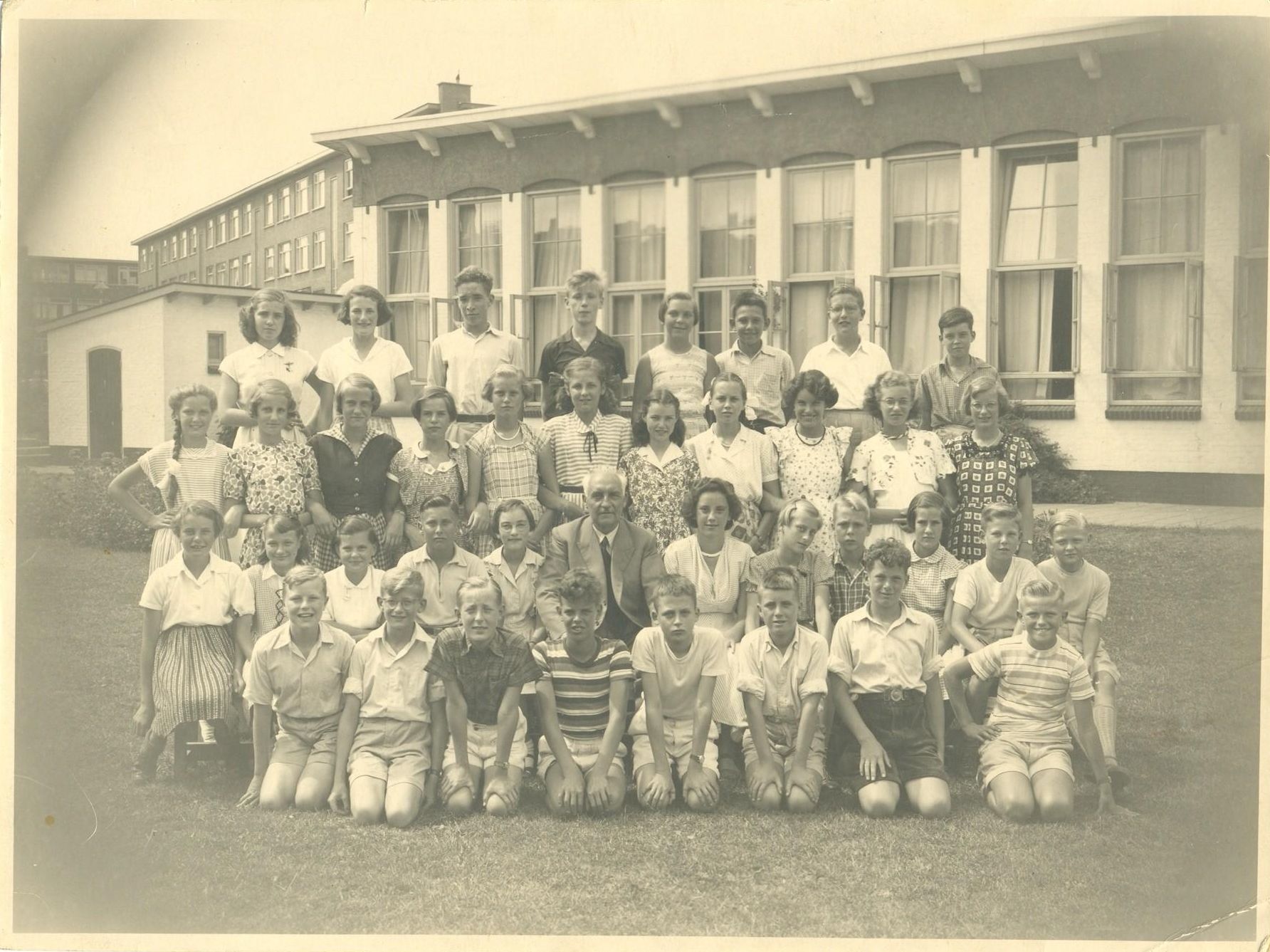 1956 aan de KOLKMANSTRAAT