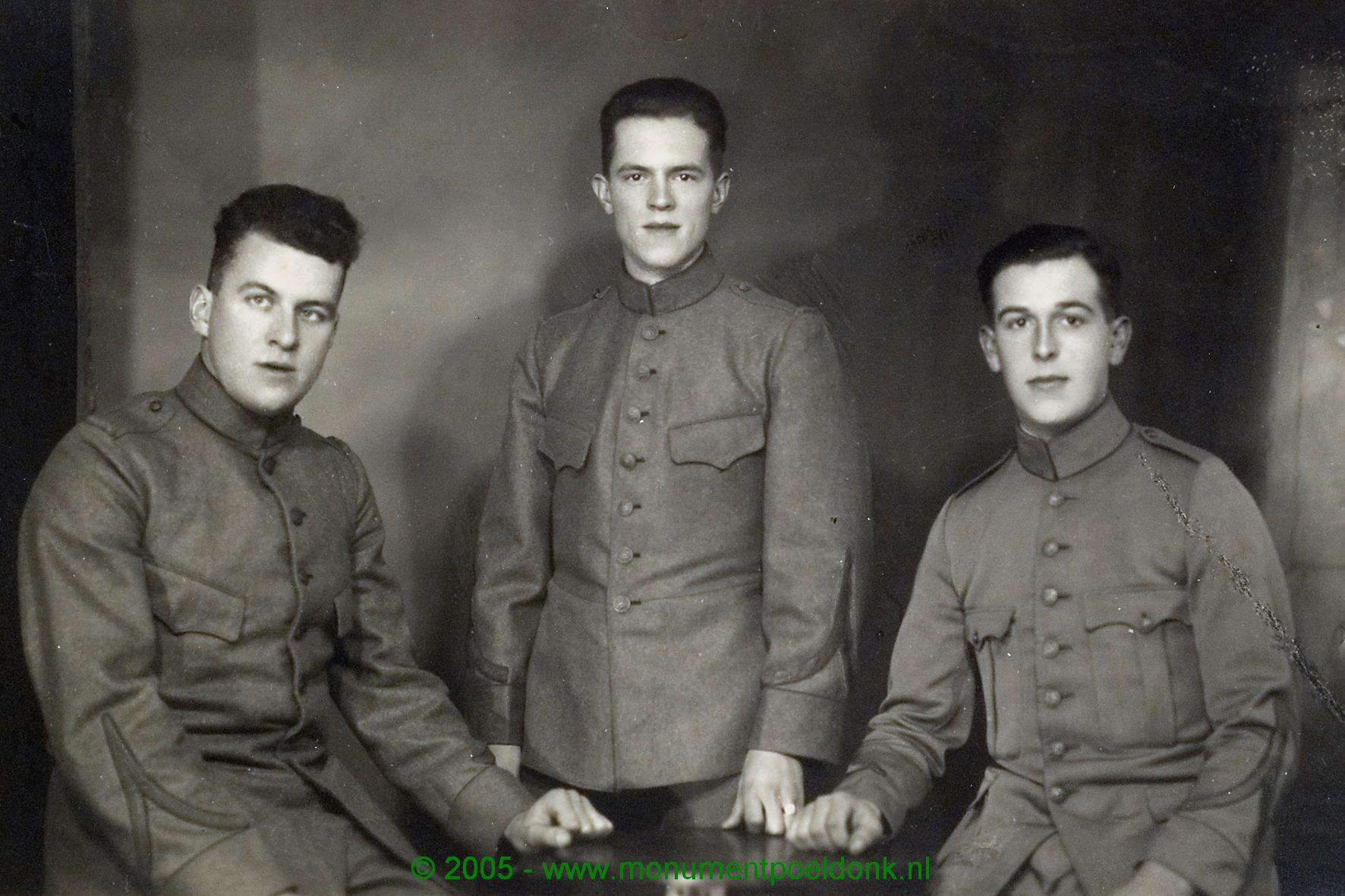 CORSTIAAN PRINCE RECHTS tijdens de MOBILISATIE