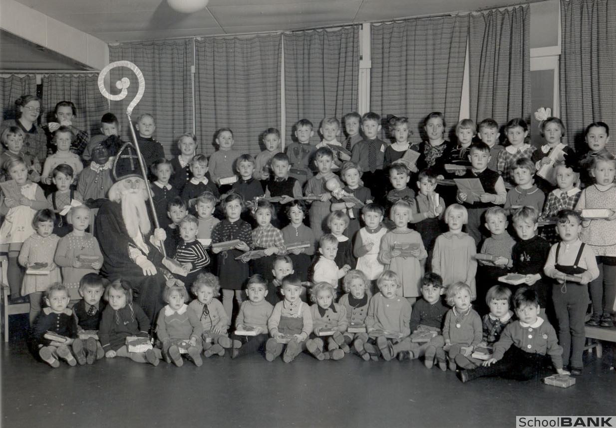 KLEUTERSCHOOL DE PADDESTOEL - LENNEKE KASTELEIN